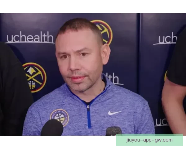 里夫斯因检查失误遭重伤或错失2.41亿顶薪错过常规赛