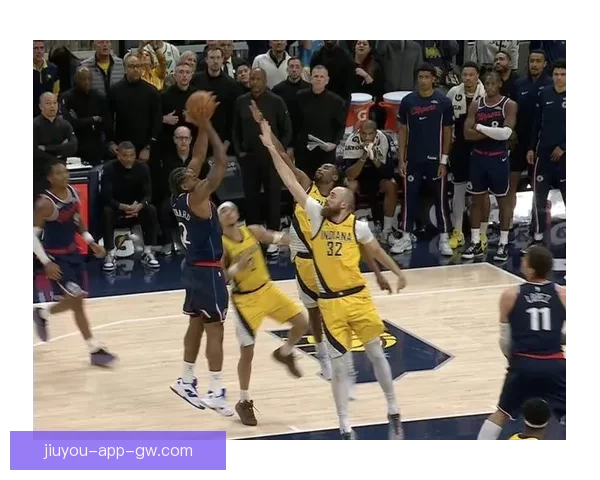 小卡28分中投绝杀快船逆转步行者加兰砍下30分领衔勇士战绩